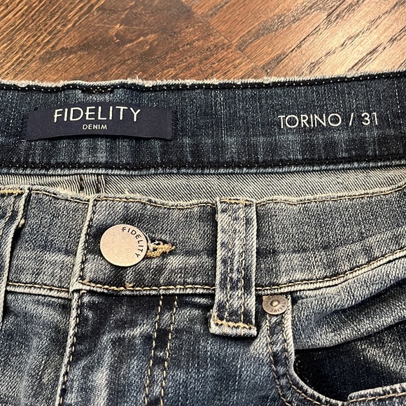 FIDELITY Men’s Torino Monterey Distressed Stretch Jeans NWOT SZ 31 - Picture 7 of 11